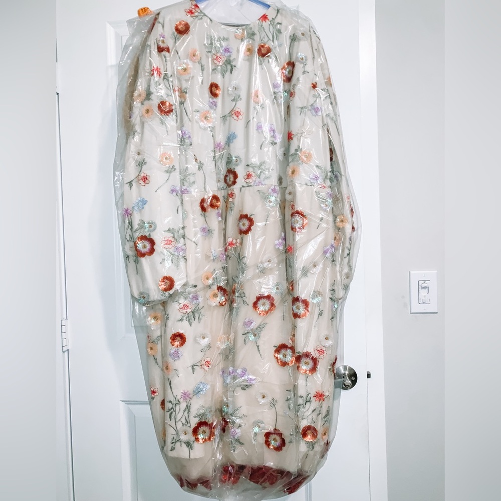5X Jessakae Serendipity Cream Floral Midi Dress